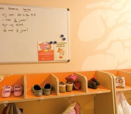 Het verpleegkundig kinderdagverblijf heeft 2 groepen (Duikelaar en Robbedoes) waarin opvang geboden wordt voor kinderen met complexe medische en verpleegkundige zorg.