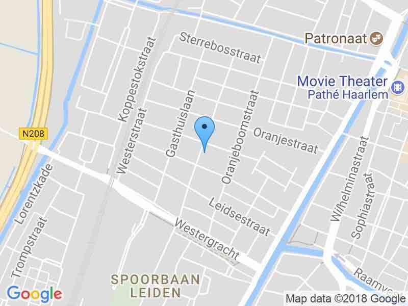 Soort : Eengezinswoning Type : Tussenwoning Aantal kamers : 5 (waarvan 4 slaapkamers) Inhoud : 491 m 3 Perceeloppervlakte : 115 m 2 Woonoppervlakte : 135 m 2 Soort bouw : Bestaande bouw