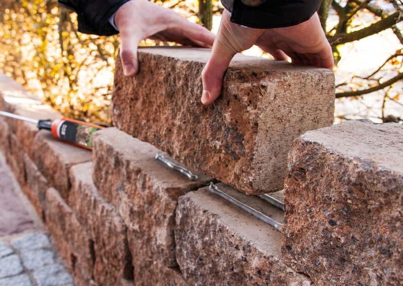 1. Lijmen & afdichtingsmiddelen De Hovenierslijmen van Bostik zijn geschikt voor de verlijming van de meest uiteenlopende bouwmaterialen zoals (natuur)steen, hout, beton, metaal en vele soorten
