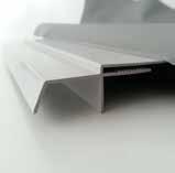 Kunststof lateislabben op maat Hard PVC-hoekprofiel 15 x 25 mm en 25 x 25 mm in grijs, zwart en witte uitvoering, met aangelast een zwarte pvc-folie.
