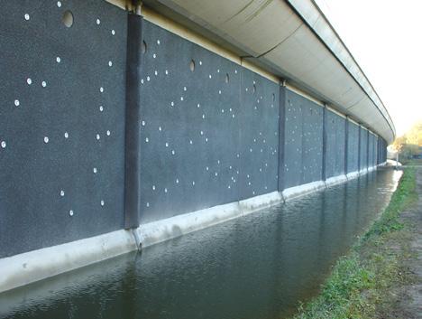 parkeergarage of van een fietstunnel en denkt graag out of