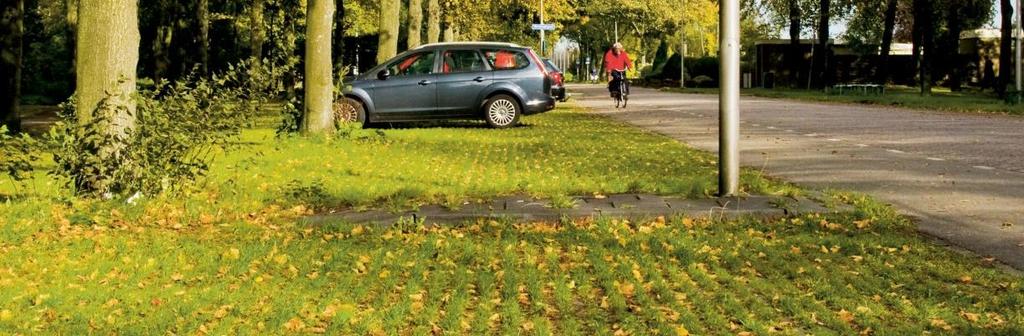 4 van 6 Enkele overwegingen ten aanzien van de realisatie van parkeerplaatsen Afhankelijk van moment van evenementen in het openlucht theater en de piekmomenten van de activiteiten van een hotel