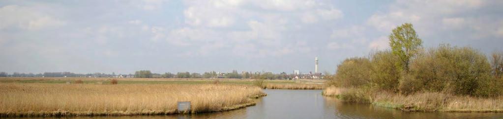 Zaanstad verbindt natuurgebieden 3 1. ECOLOGISCHE VERBINDINGEN GEMEENTE ZAANSTAD 1.1 Stedelijk gebied vormt barrière voor natuur Gemeente Zaanstad is gelegen in het Hollandse laagland.