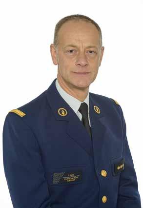 INLEIDING POLITIEZONE RONSE Jaarverslag 2016 Patrick BOEL Hoofdcommissaris Korpschef Op 23 november 2016 is mijn mandaat van korpschef van de politiezone Ronse afgelopen.