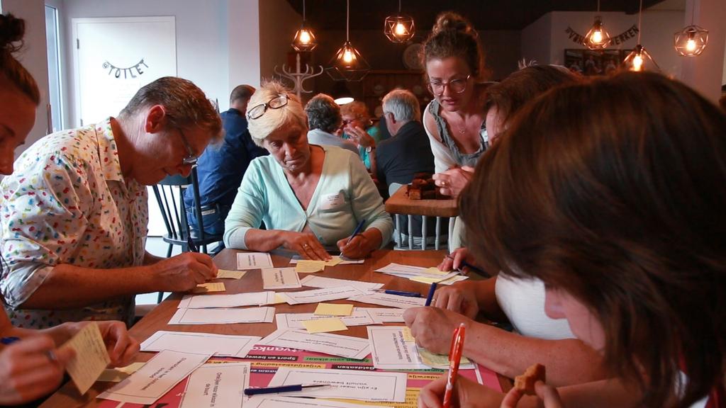 Goede begeleiding bij psychische problemen Poolster bezuinigingen in de GGZ door de overheid: verwarde mensen op straat en minder zicht op medicatie.