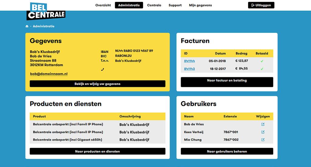 Gebruikers We gaan nu kijken naar de Gebruikers. Klik op de zwarte balk onderin het veld. In Gebruikers staan alle gebruikers die zijn aangemeld op uw centrale.