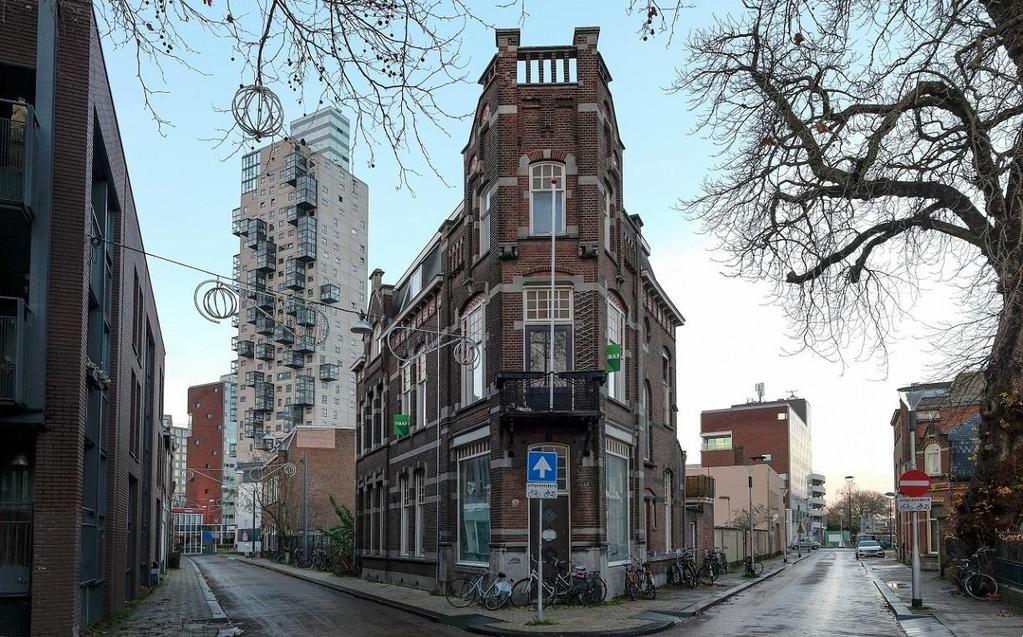330 monument van de week 51 2018 Noordstraat 32-34 Een mooi pand uit 1909 van architect Jos. Donders op een markante plaats.