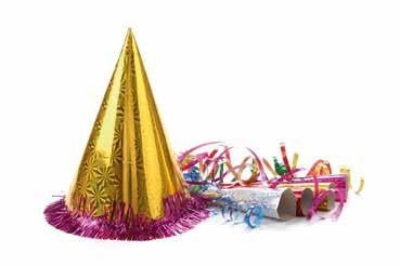 Opgepast met vuurwerk en wensballonnen Kerst- en oudejaarsavond zijn gelegenheden waarop vuurwerk wordt gebruikt. Maar dit is niet zonder gevaar en ook niet altijd legaal!