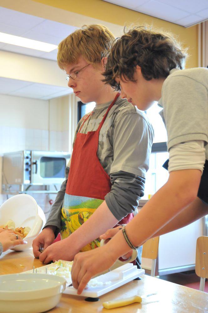 Naast bovenstaande schoolvakanties, plannen wij jaarlijks een aantal studiedagen in voor de medewerkers van onze school.