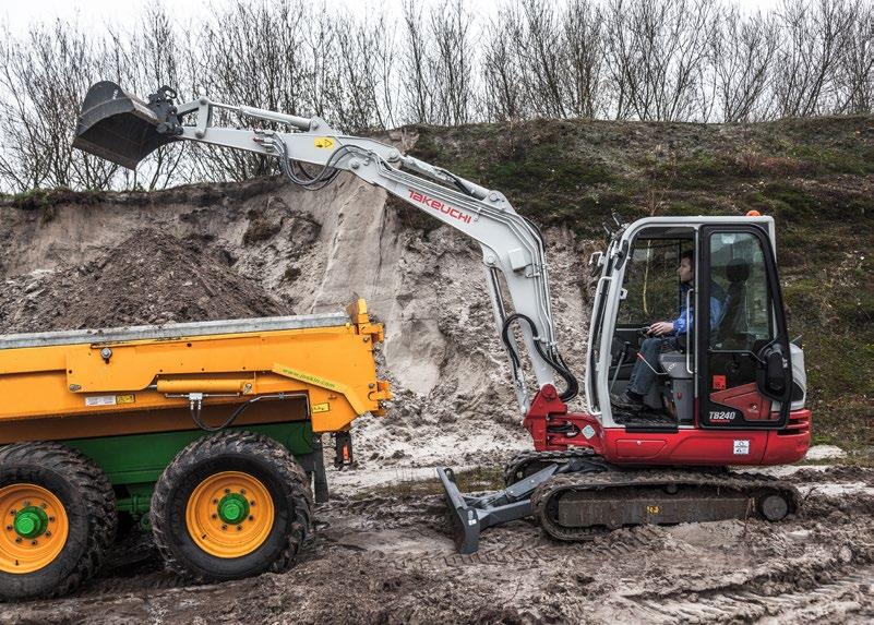 TAKEUCHI STILLE MOTOR, VEEL VERMOGEN TB240 De ruime, luxe ingerichte cabine met groot glasoppervlak biedt veel comfort en een goed zicht rondom.