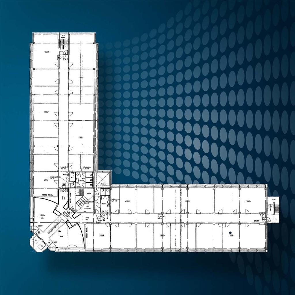 Vanuit de entree zijn alle kantoorverdiepingen van het gebouw, zowel per trap als middels