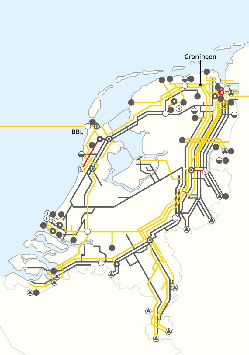 Waterstoftransport: ombouw bestaande gasinfrastructuur Huidige waterstofleidingen Bestaande aardgas transport leidingen ombouwen op waterstof.