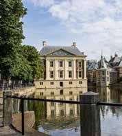 Klauter aan boord om het dagelijkse leven op deze driemaster te ontdekken. Ook de stad Haarlem met zijn indrukwekkende verleden en mooie gebouwen is een bezoek meer dan waard.
