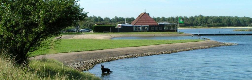 achter de plaatsnaam vermeld. In de volksmond werd het dorp al veel eerder Wolphaartsdijk genoemd, dus is de naam in 1960 gewijzigd.