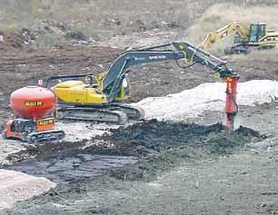 Het bindmiddel die door de ALLU- PF wordt gemengd met behulp van de ALLU PM (in situ) tot een diepte van 5 m (16,4 ft).