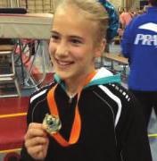 7-to-7: Sparta springt voor Milou Milou Bosscher is een talentvolle trampolinespringster uit Heerenveen, geweest.