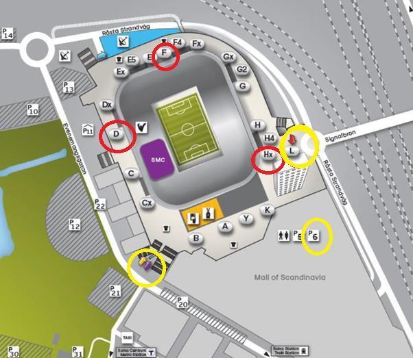 Kaart: toegankelijke stadioningangen, parkeergelegenheid en afzetpunt L: Afzet-/ophaalpunten voor taxi's.