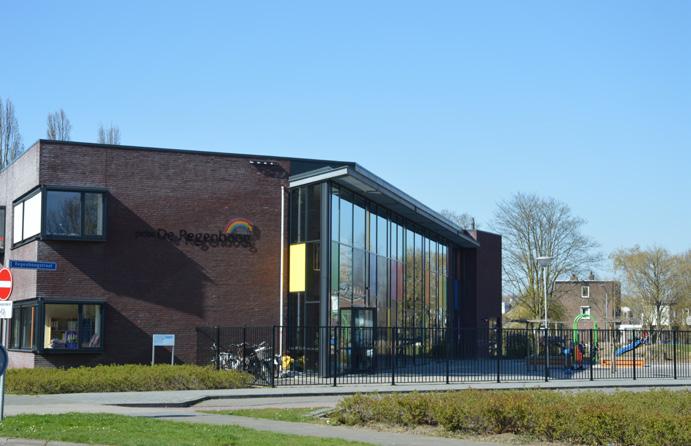 In Zevenbergen zijn meerdere scholen gevestigd. Vijf van deze scholen voorzien hun scholieren van basisonderwijs.