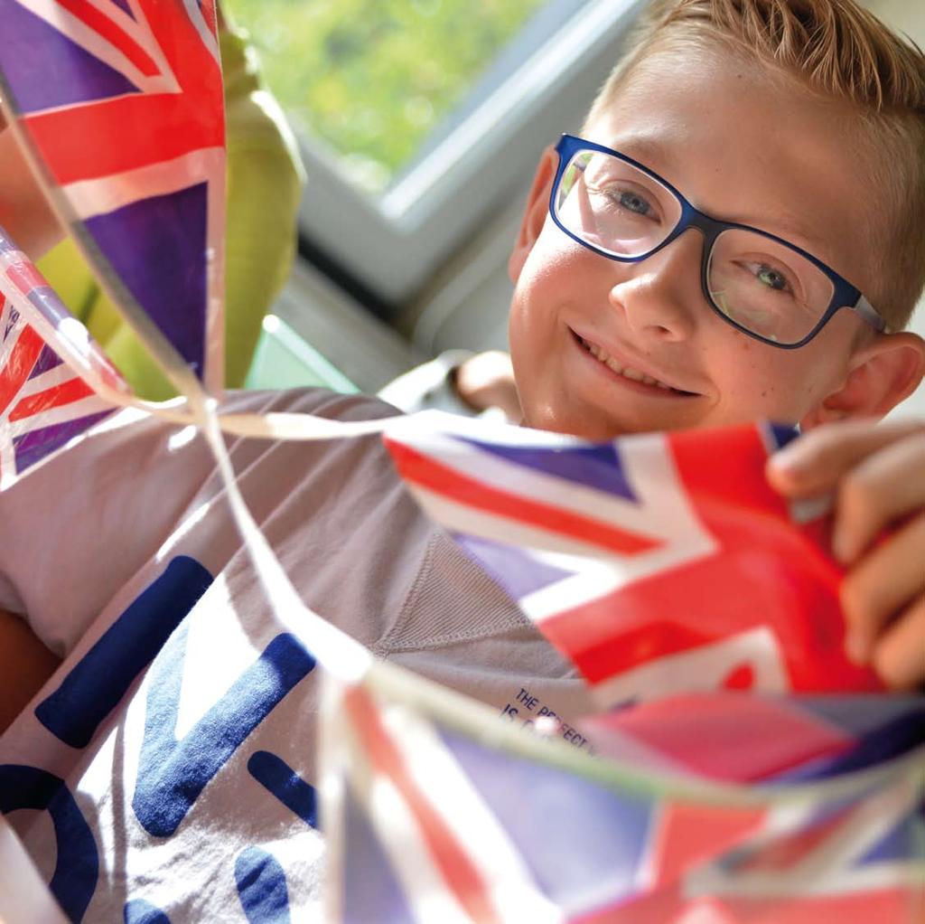 De internationale school van Maassluis EUROPA ALS leeromgeving op school (ELOS) Elos betekent Europa als leeromgeving op school. Wil je weten hoe het leven is in andere landen?