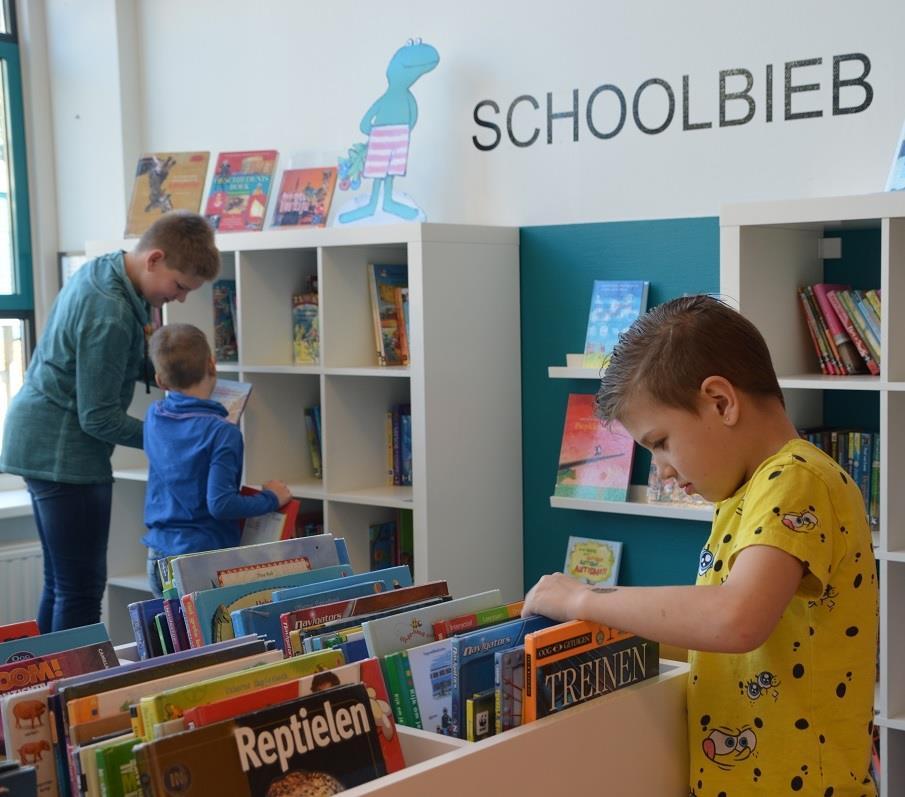 Schoolverzekering Volgens de regeling voor risicoaansprakelijkheid zijn ouders van leerlingen onder de 18 jaar wettelijk aansprakelijk voor schade die door hun kind aan andere kinderen, personeel of