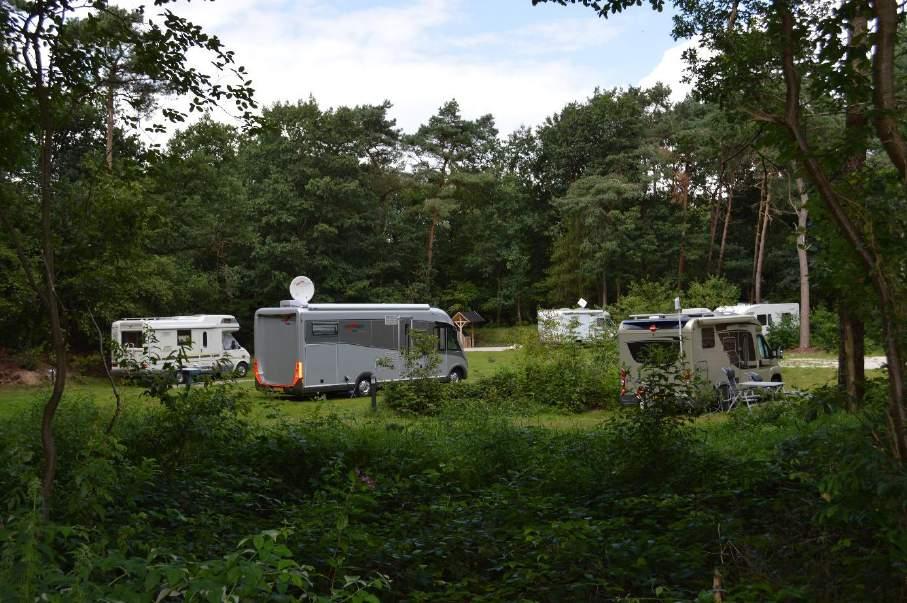 kunnen spreken over een doelgroep van 230.000 potentiële bezoekers voor Drenthe. De hoeveelheid camperaars die daadwerkelijk geïnteresseerd zijn om Drenthe te bezoeken, is lastig in te schatten.