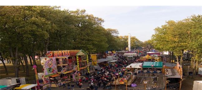 Aanvraagformulier evenement gemeente Tynaarlo TOELICHTING AANVRAAGFORMULIER EVENEMENT Deze toelichting geeft nader uitleg bij de vragen van het aanvraagformulier.