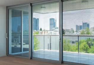 The exclusive ScreenLine characteristics ensure total protection against dirt, dust or weather conditions, and therefore blinds do not require any maintenance.