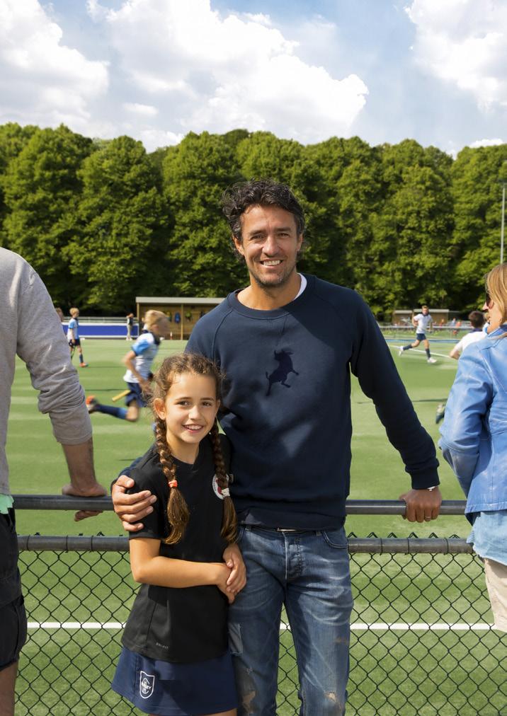 Behoud van cultuur en hockey DNA Hockey voor iedereen Doelstelling: Hockey is een sport met een bijzonder karakter.