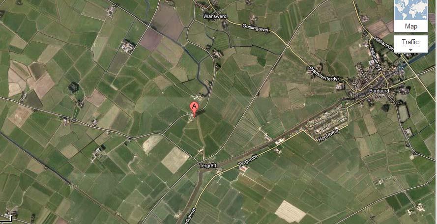 2 HET BEDRIJF 2.1 Locatie Het melkveebedrijf van de familie Spoelstra is gelegen in het noorden van de provincie Fryslân; midden in het landbouwgebied tussen Hallum en Burdaard.