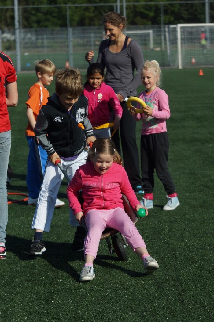 veiligheid en/of de onderwijskundige voortgang van de school, kan worden overgegaan tot verwijdering. De wettelijke regeling is hierbij van toepassing.