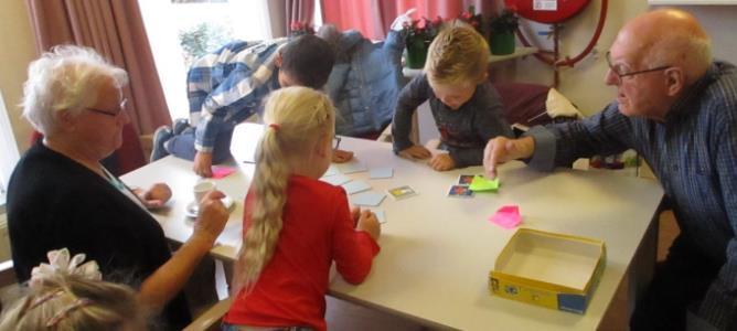 Van de website de groep in Onze leerkrachten berichten regelmatig via de groepsblog op onze website over het wel en wee van hun groep.