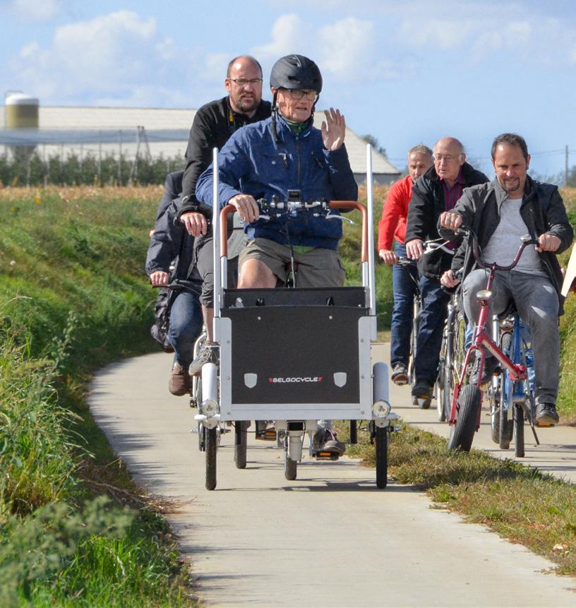 Alternatieve fietsverbinding tussen Kumtich en stad Tienen Wist je dat de tweesporenbetonverharding op de