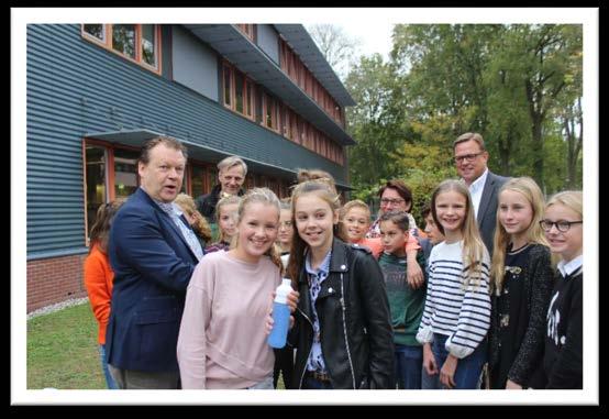 Men hoopt dan ook dat de leerlingen veel gebruik zullen maken van dit gezonde cadeau, aldus Wendy Verboom voorzitter van de ouderraad.