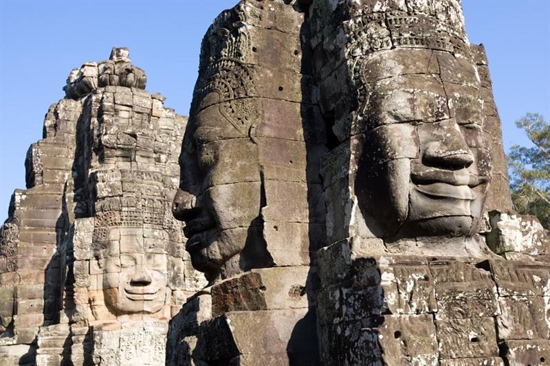Dag 20: Siem Reap / Angkor Wat Vrije dag. Eén van de grootste en mooiste tempelcomplexen van Zuidoost-Azië is dat van Angkor.