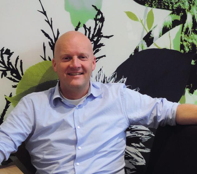 Door de introductie van Pistol Flex, een innovatieve en flexibele oplossing voor het beheren van onkruid in groene ruimten. Michel Wimmers Business Manager Benelux michel.