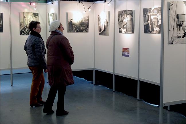 Oktober: 13 oktober: WVFD reis Antwerpen. 27 oktober: proclamatie themawedstrijden + tentoonstelling. November: 10 november ledenvergadering i.s.m. Knipoogje Roeselare-Activiteit: projectie montages.