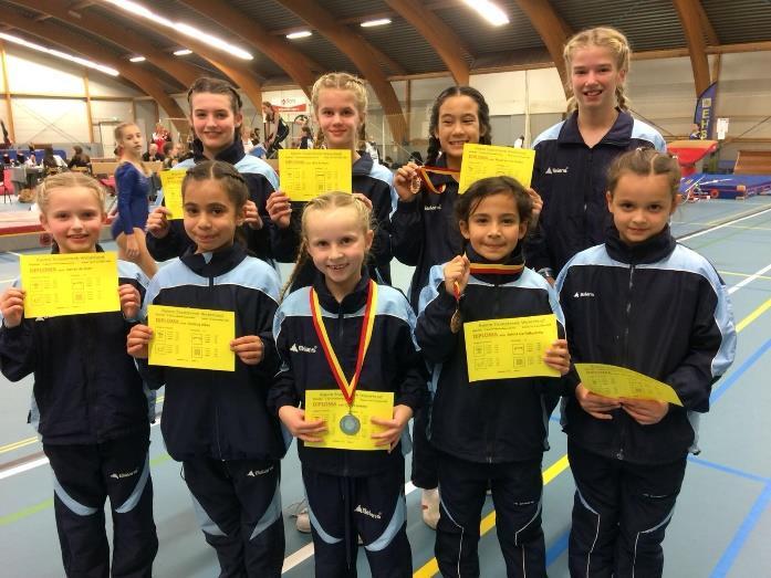 Bij de meisjes behaalde Venicia Beunder een 2 e plek, Joy Krijnen en Nika Bakker kregen brons omgehangen en Sophia van 't Veer