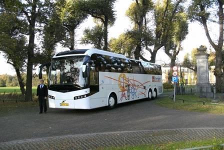 Martiens busreis naar La Roche Een geheel verzorgde busreis op woensdag 21 juni. Incl. reisverzekering en attentie chauffeur: 55,00 p.p. Minimale deelname: 52 personen.