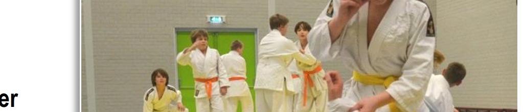 Omdat ik super lieve ouders heb! Wat wil je nog zeggen. Ga op judo. JUDOKA VAN DE MAAND Naam.