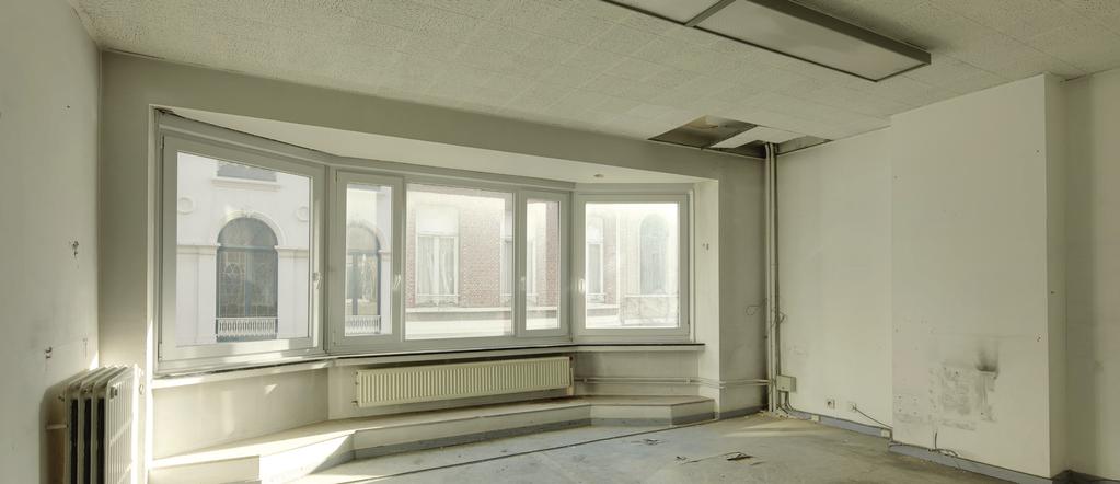 Verkoop met projectvoorstel Het minimumbod voor het eigendom in de Bisschopstraat 71, 2060 Antwerpen bedraagt 180.000,00 euro (honderdtachtigduizend euro).