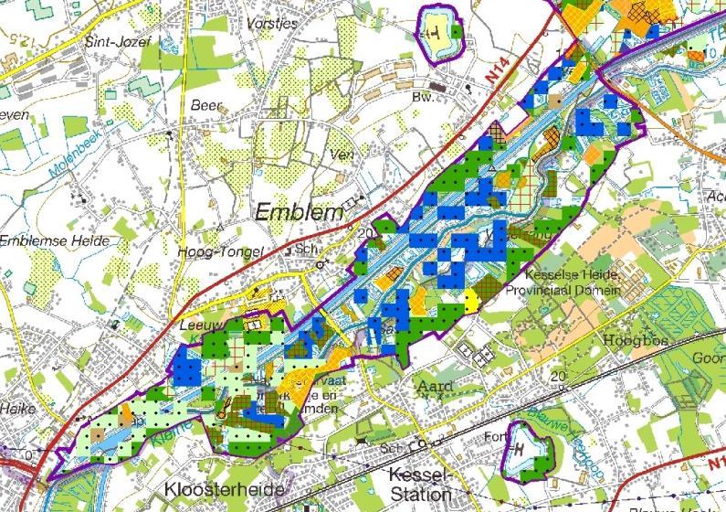 In dit valleigebied ontwikkelde zich in de loop der jaren een sterk gefragmenteerd recreatielandschap met gegraven vijvers en weekendverblijven en allerhande ophogingen.