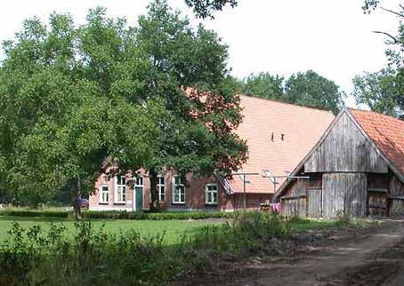 Beeldkwaliteitsplan - algemeen Beeldkwaliteitsplan Knooperf de Veldboer ligt aan de Veldboersweg in Langeveen, een dorp in de Twentse gemeente Tubbergen.