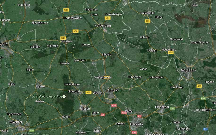 De Veldboer is op een steenworp afstand van de Duitse grens gelegen; via de Grensweg steek je zo de grens over.
