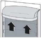 6 7 Dagelijks gebruik Ingebruikname Reiniging van de binnenkant Voordat u het apparaat voor de eerste keer gebruikt de binnenkant en de interne accessoires reinigen met lauwwarm water en een beetje
