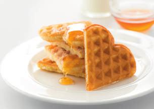 Heartshaped waffles e 39,99 * Artn 142355 - EAN 5410585423555 Bakplaten voor hartjeswafels.