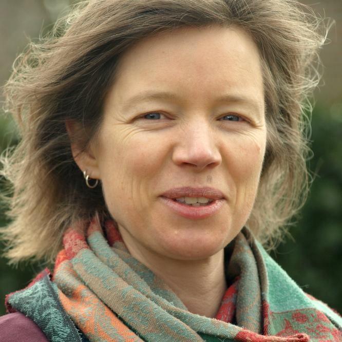 Esther Nederhof,