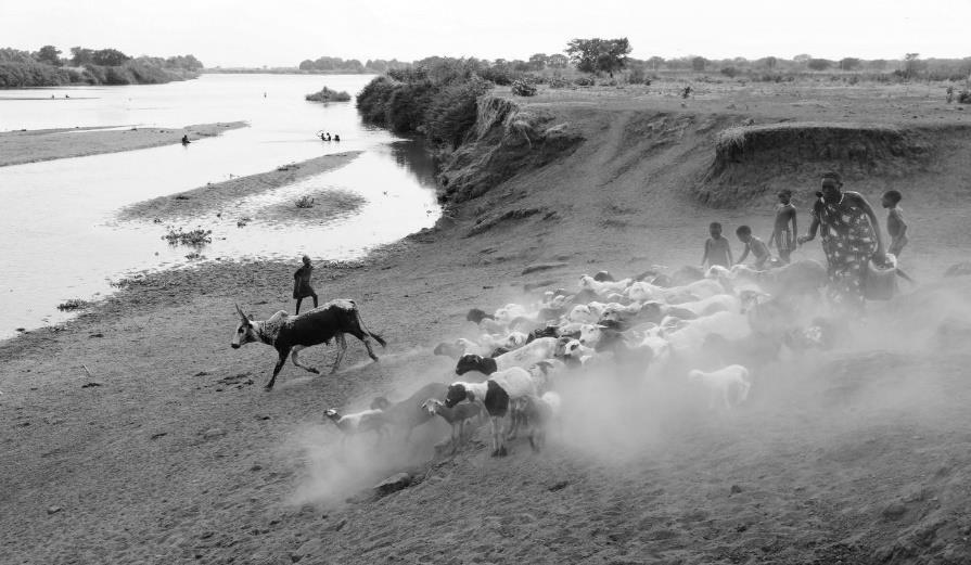 OKTOBER MISSIEMAAND ETHIOPIË De rivier de Baro is van levensbelang voor het volk van de Anuak Foto: H. Schwarzbach Ethiopië.