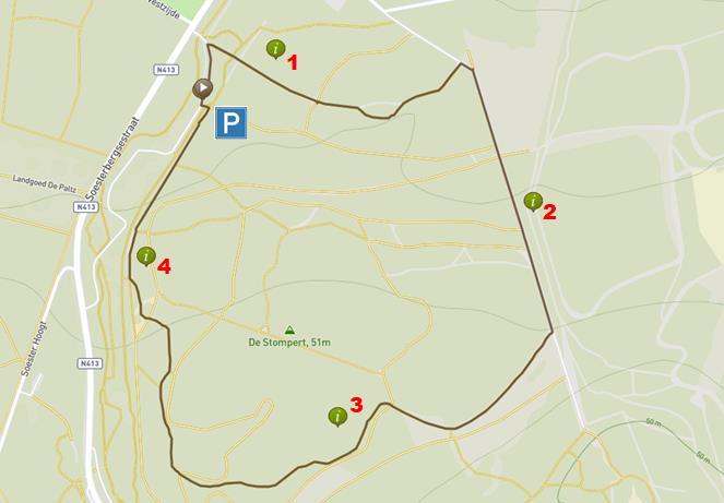 5. De gemarkeerde route door het Burgemeestersbos eindigt bij de weg Soesterhoogt. Het is een restant van de vroegere meer rechtstreekse verbinding Soest-Soesterberg.