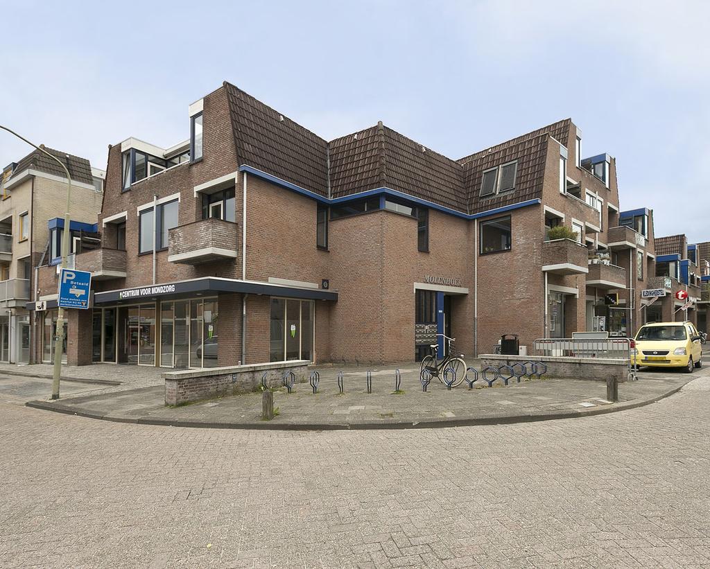 Kenmerken Soort Type Kamers Woonoppervlakte Perceeloppervlakte Inhoud galerijflat appartement 2 60 m² 0 m² 180 m³