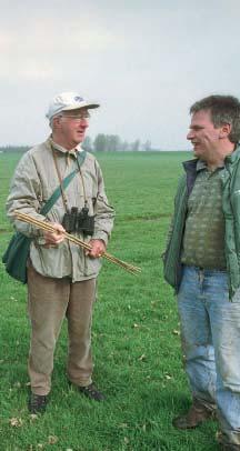 Eigen bodem bepaalt de melkproductie JAN DUIJNDAM VINDT SLEUTELS VOOR EEN GESLOTEN EN NATUURGERICHT MELKVEEBEDRIJF Veel melkveebedrijven zijn er niet overgebleven in het stedelijk gebied rond Delft.